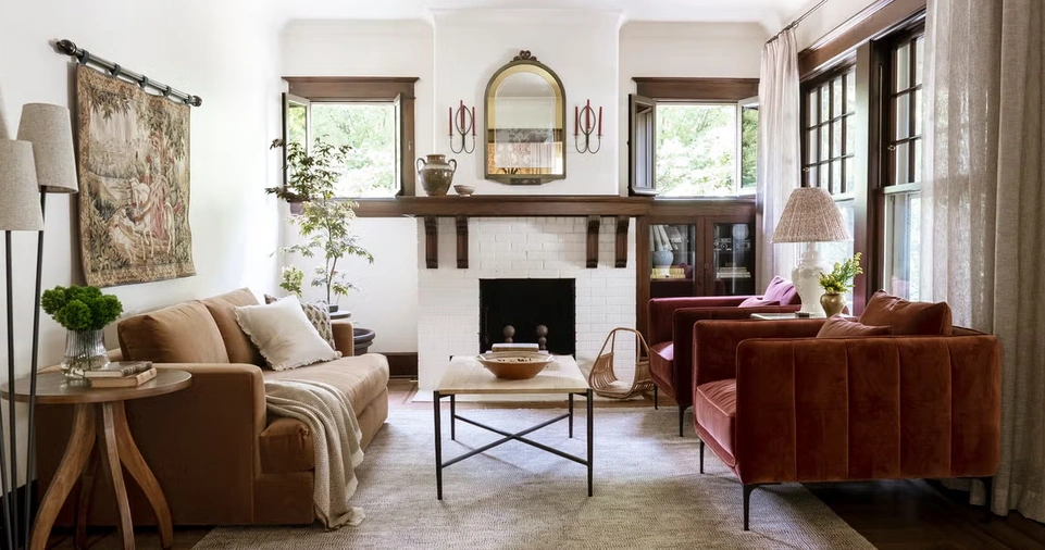 How to Create a Minimalist Living Room on a Budget?